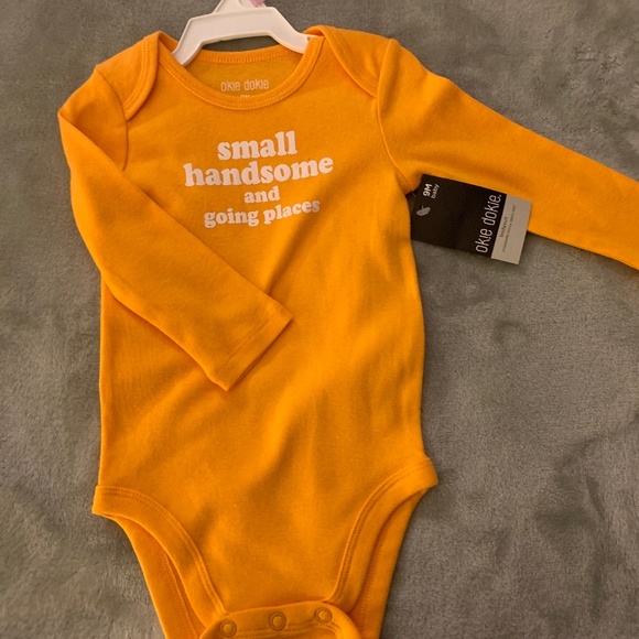 Onsie - Picture 2 of 3